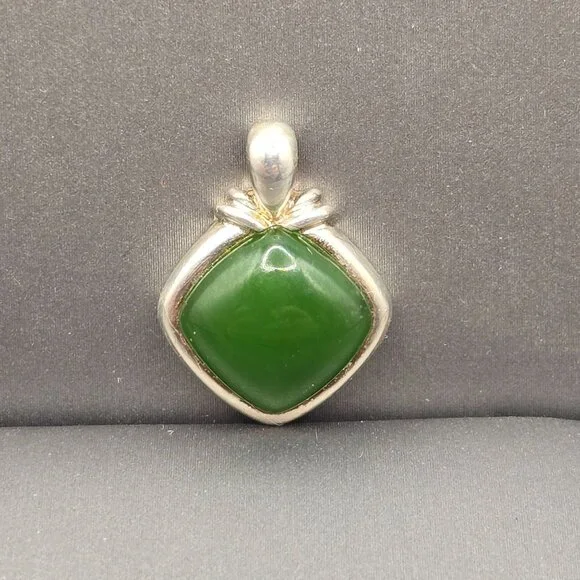 Jade Sterling Silver Square Pendant Green Gemstone 925 Hallmark Signed - Picture 7 of 7
